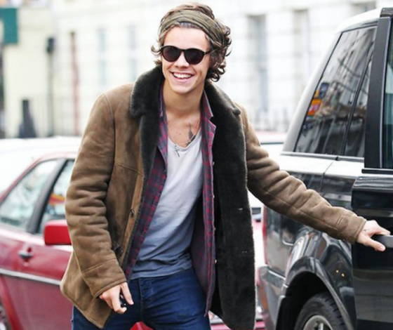 Удачное вложение. Дубленку Эди Слимана купили за $11 тысяч!