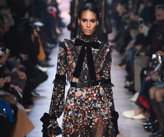 Смотри показ Elie Saab здесь!