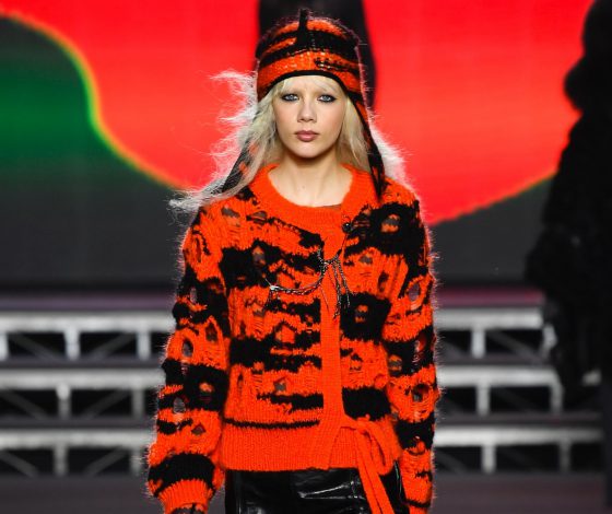 Смотри показ Sonia Rykiel здесь!