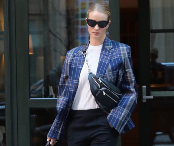 Кендалл Дженнер Vs. Роузи Хантингтон-Уайтли: большие сумки снова в моде. Кому больше подходят?