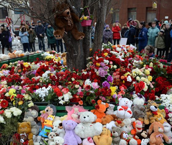 Где проходят акции памяти по погибшим в Кемерове