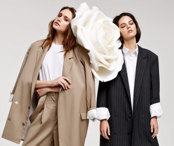 Идеально же! Костюмы с брюками-клеш и другие базовые вещи в лукбуке Ushatava