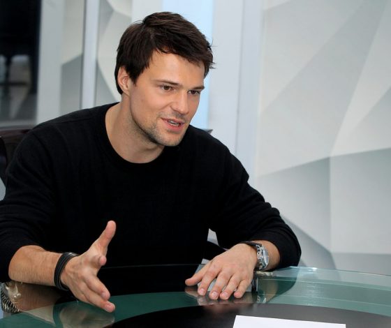 «Не торопитесь нас сравнивать с сериалом», - Данила Козловский рассказал о своем фильме «Чернобыль: Бездна»