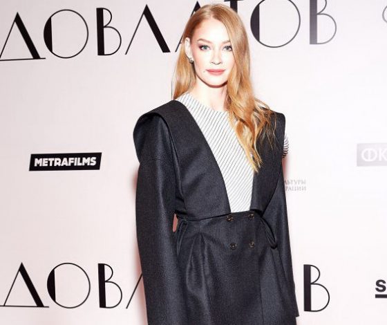 Сколько стоит: платье Светланы Ходченковой