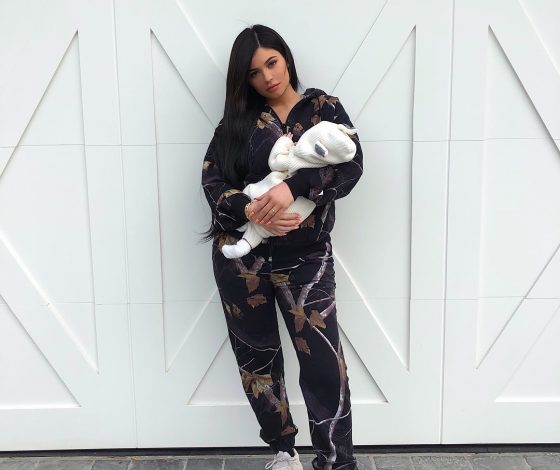 Милота дня: новое фото Кайли Дженнер с дочкой Сторми