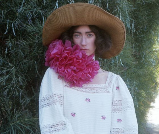 Платья в стиле модной Америки 70-х в новой коллекции Loom Moscow