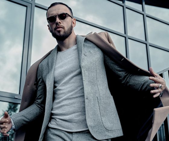 «Рэпер против музыки. Стихи, дописанные на балконе»: ST выпустил книгу!