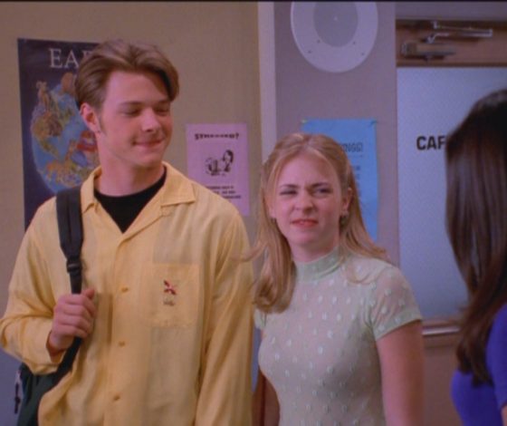 Как сейчас выглядит актер из сериала «Сабрина маленькая ведьма»? Его не узнать!