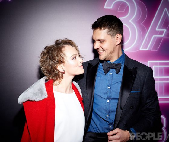 Это официально: актеры Милош Бикович и Аглая Тарасова расстались