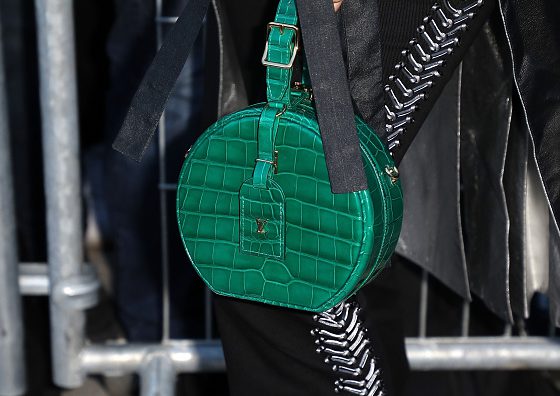 Пока все переходят на эко-материалы, Louis Vuitton расширяют производство кожаных изделий…