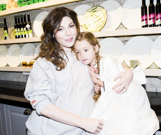 Смотри, как прошел baby shower Евгении Линович