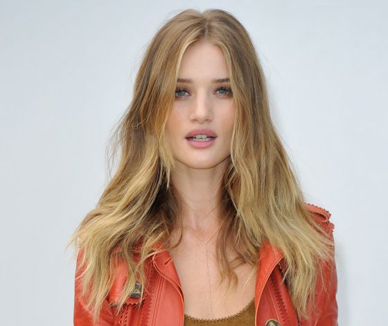 Роузи Хантингтон-Уайтли показала свой особняк в Беверли-Хиллз