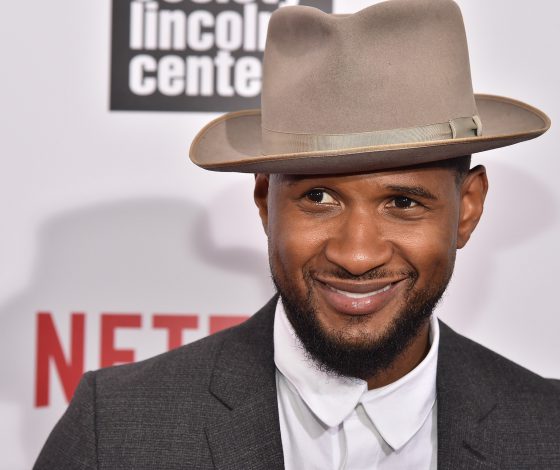 Официально: Ашер разводится с женой