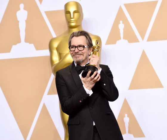 Скандал! Бывшая жена Гэри Олдмана недовольна его «Оскаром»