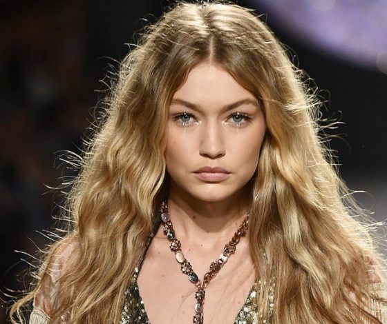 Главные слухи Голливуда: Джиджи сидит на наркотиках, Белла спит со Стеллой Максвелл, а Чарли Шин умирает