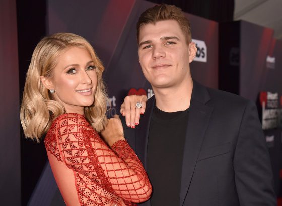 Зачем Пэрис Хилтон с возлюбленным приедут в Украину?