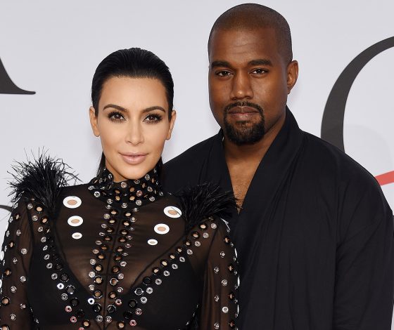 Новое семейное фото Ким и Канье: Уэст улыбается!