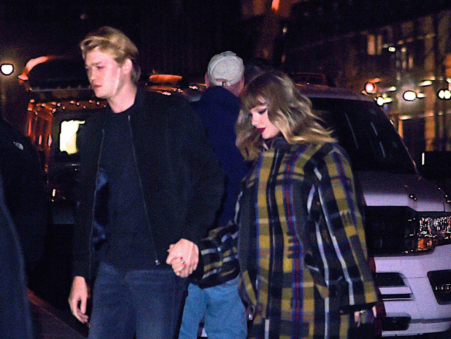 Joe Alwyn comments for the first time about his breakup with Taylor Swift