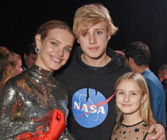 Завидуем! Звезды, которые выглядят как сестры своих дочерей