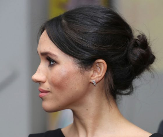 За свадебную укладку Меган Маркл будет отвечать стилист Амаль Клуни