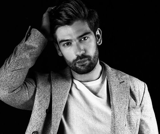 Блицопрос PEOPLETALK: Антон Лаврентьев об идеальной девушке и лучшем музыканте в истории