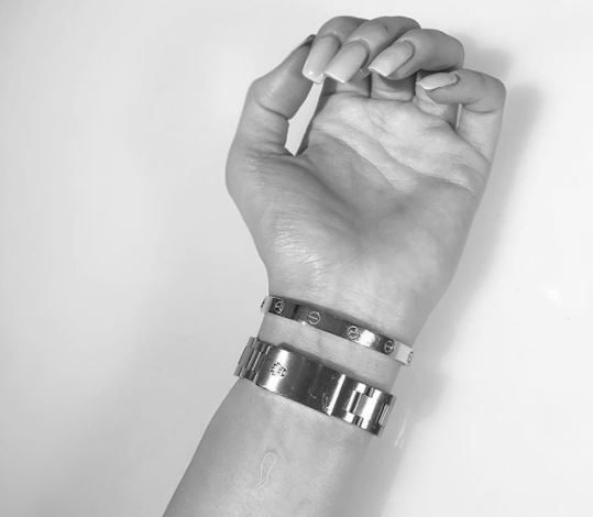 Невидимые полупрозрачные татуировки – для самых скромных!