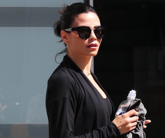 Вся в черном. Первый выход Дженны Деван после расставания с Ченнингом