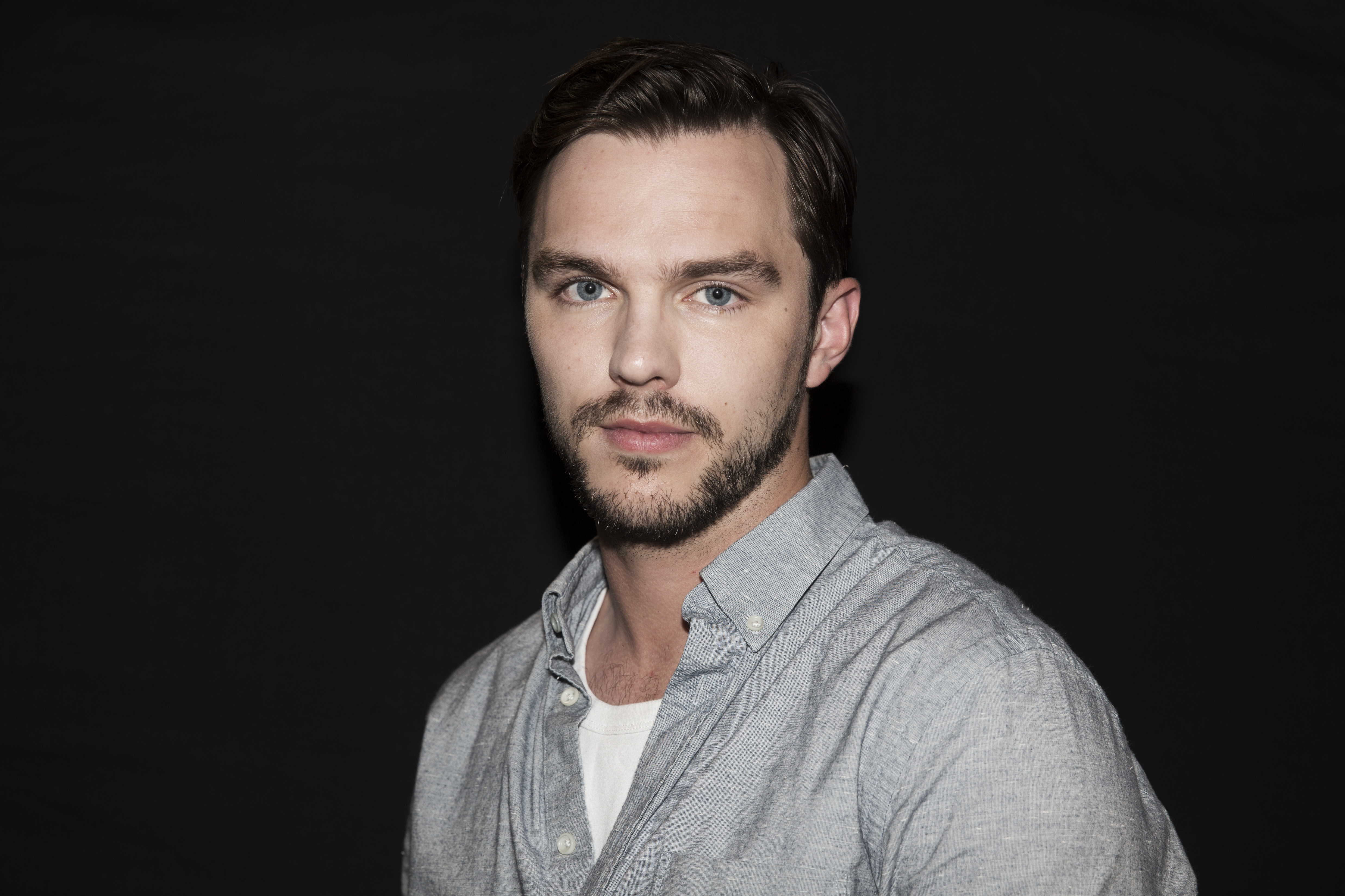 Nicholas hoult