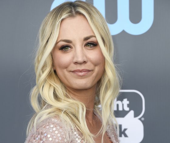 Звезды до и после пластики: звезда «Теории большого взрыва» Кейли Куоко