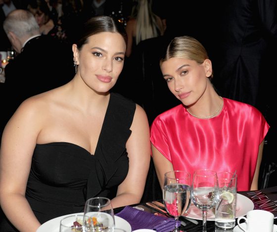 Эшли Грэм, Хейли Болдуин и Анна Винтур на Infinity Awards в Нью-Йорке