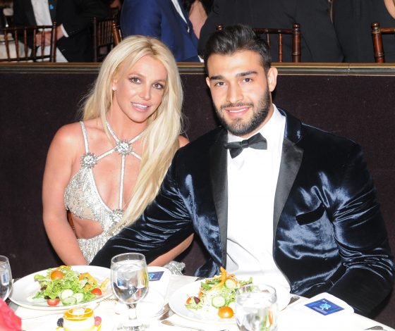 Сэм Асгари впервые прокомментировал скандальное видео Бритни Спирс с ножами