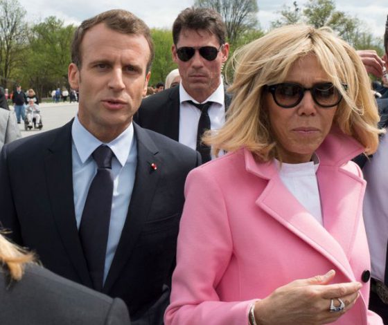 Охранник президента Франции сексуальнее, чем сам президент Франции… 