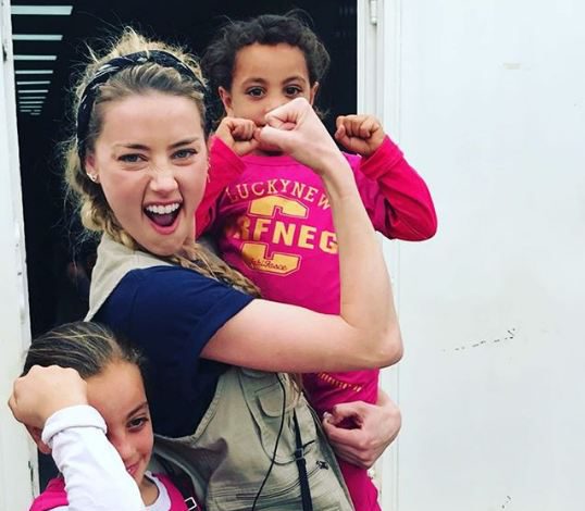 По стопам Джоли. Эмбер Херд посетила лагерь беженцев в Иордании