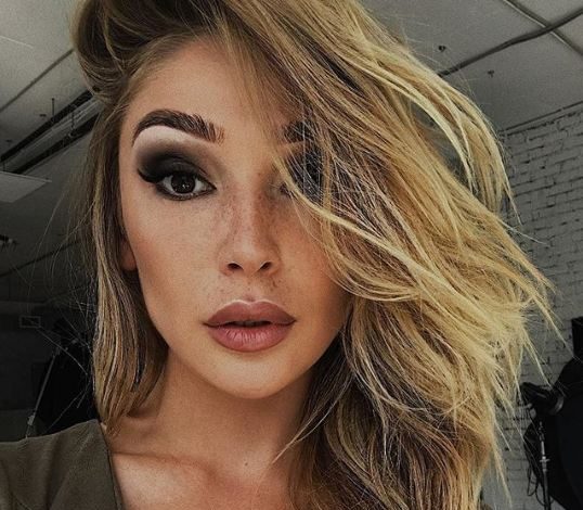 «Я жутко влюбчивая»: Настя Ивлеева рассказала о своей личной жизни