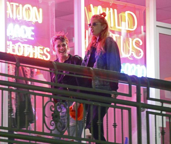 И все-таки вместе! Кристен Стюарт и Стелла Максвелл на свидании