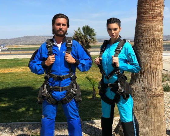 Странно даже для семьи Кардашьян-Дженнер. Кендалл и Скотт Дисик отдыхают вместе