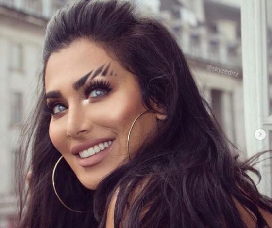 Новый Insta-тренд: брови-черточки