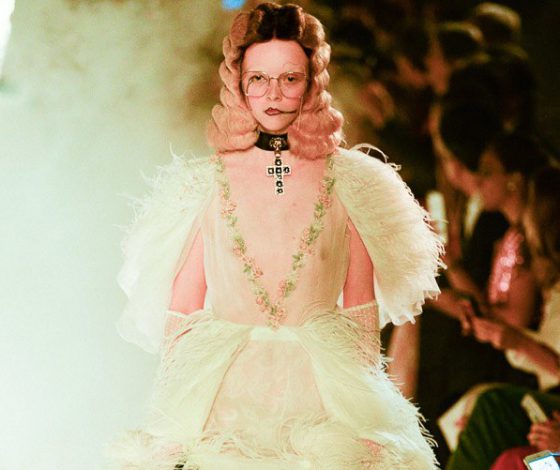 Кладбище и огонь: как прошел показ Gucci Resort?