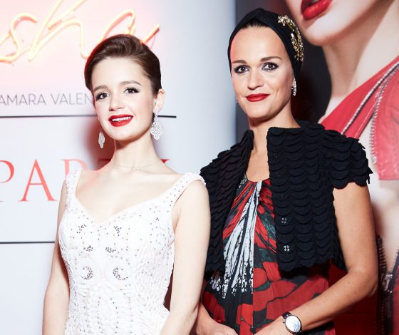 Новое поколение: дети российских знаменитостей, которые как две капли воды похожи на родителей