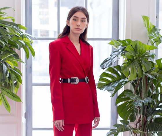 Летящие платья в горох и костюмы на каждый день в новом лукбуке AGREEG