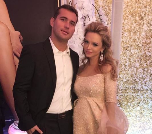 Милана Кержакова заявила, что муж забрал у нее ребенка