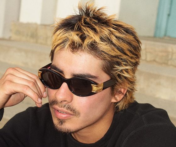 Наконец-то: (не узкие) очки сезона от Supreme