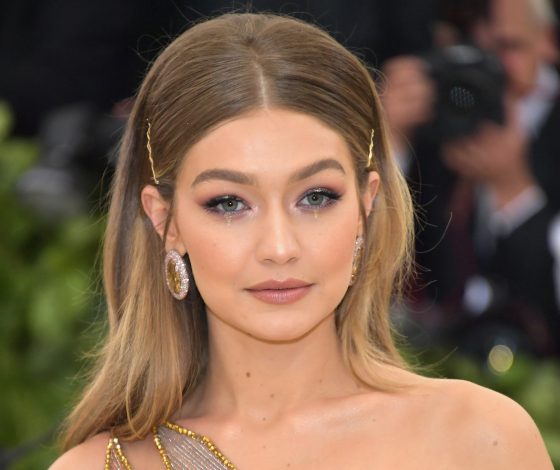 Джиджи Хадид и Лили Олдридж в одинаковых нарядах: кто круче? Голосуй!