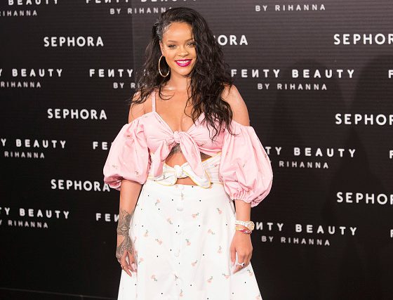 «8 подруг Оушена»: кто сделал главное украшение для фильма, и с кем Рианна отправится на премьеру?