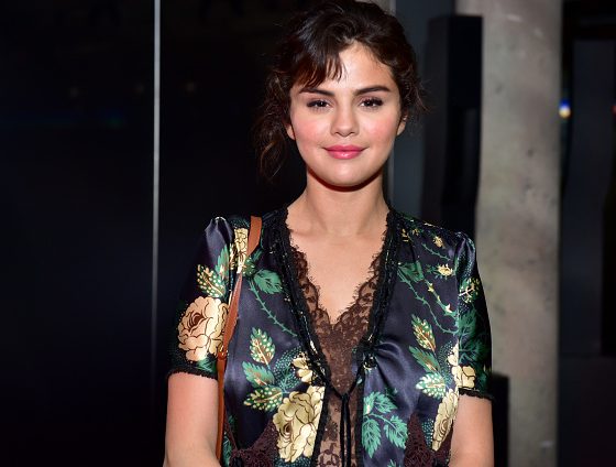 Она выглядит прекрасно! Новые фото Селены Гомес после выхода из рехаба