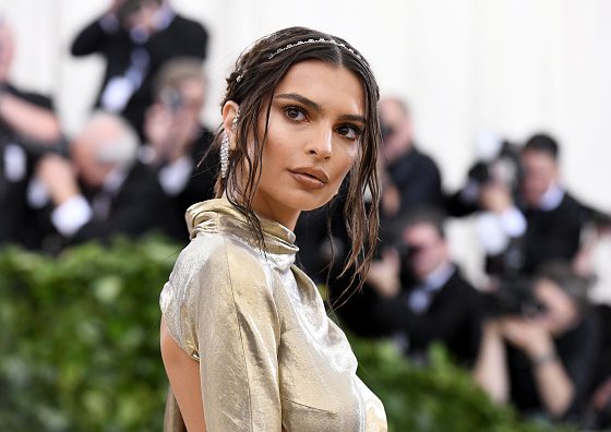 Они похожи! Как выглядит мама Эмили Ратаковски?