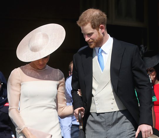 Первый официальный выход Меган Маркл и принца Гарри в новом статусе