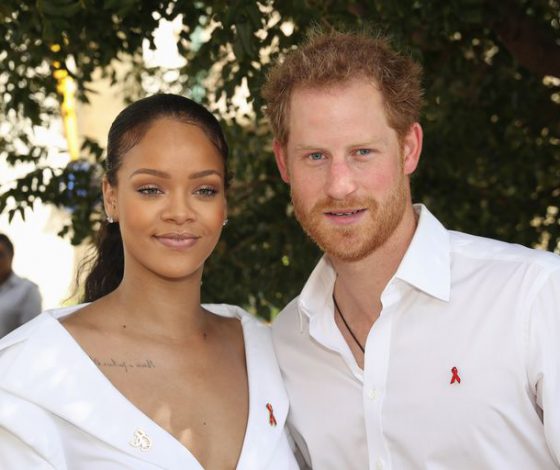 У Рианны спросили, пойдет ли она на королевскую свадьбу. Ответ очень смешной!