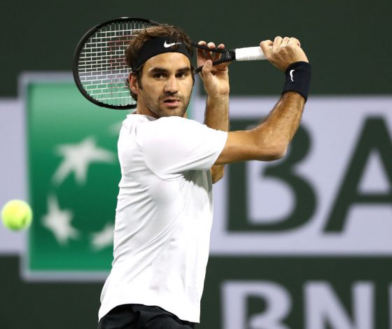 Цифра дня: сколько стоит бутылка шампанского в честь теннисиста Роджера Федерера?