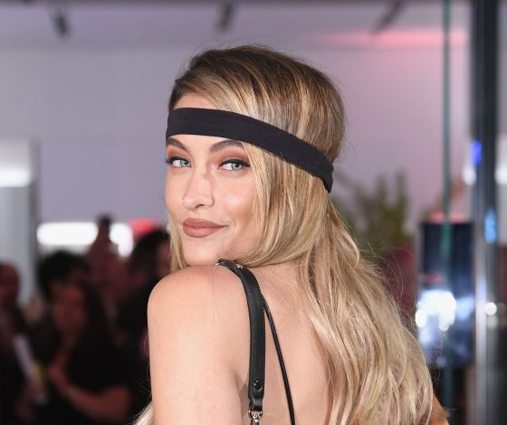 Как дочь Майкла Джексона справляется со скандалом?